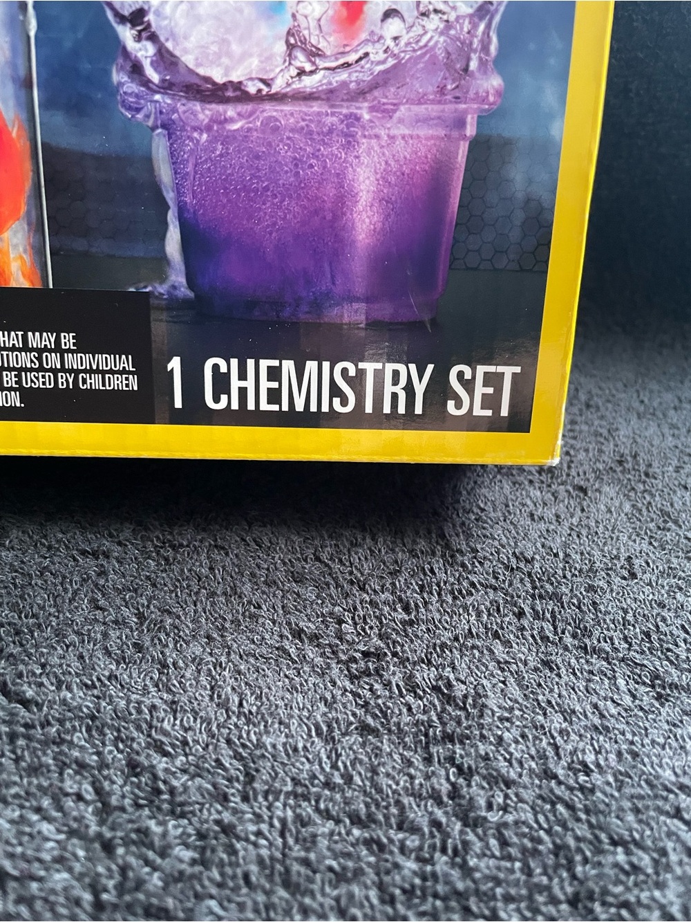 NIB National Geographic Stunning Science Chemistry Set STEM - Picture 2 of 7